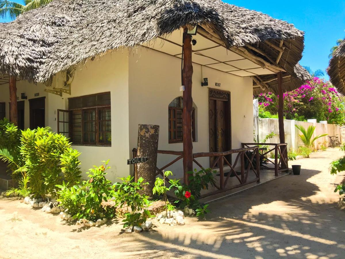 Jambiani White Sands Bungalows Экстерьер фото