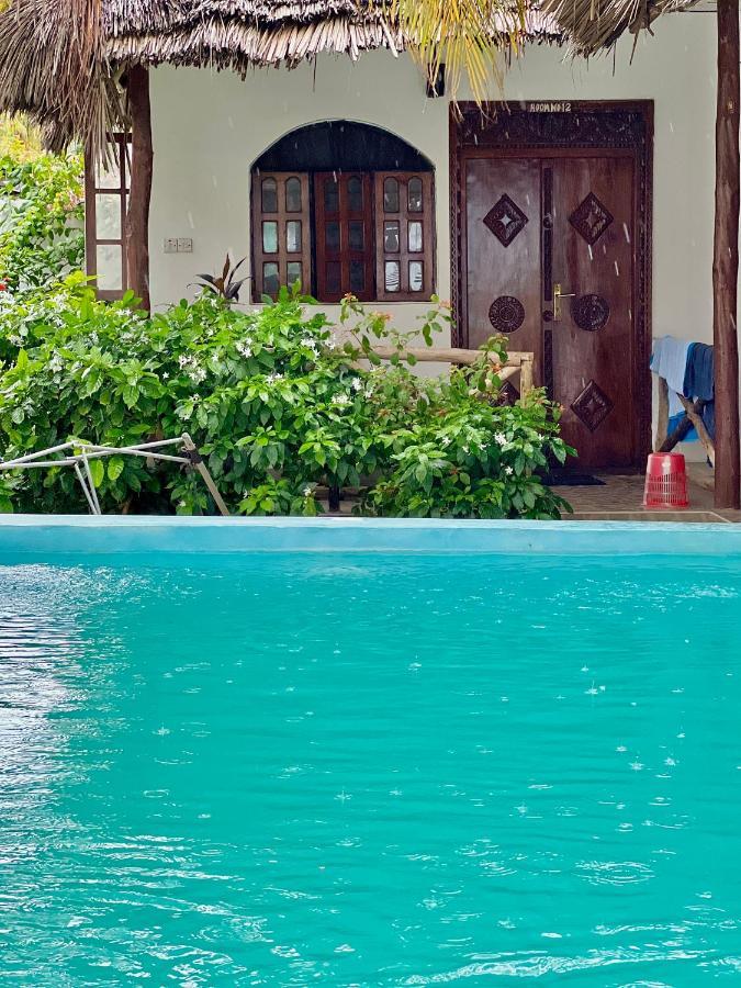 Jambiani White Sands Bungalows Экстерьер фото