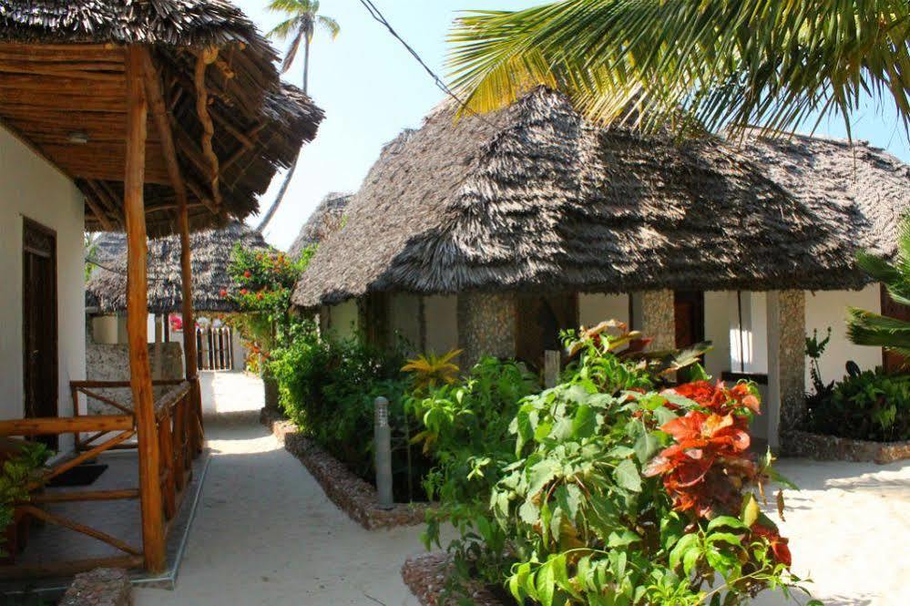 Jambiani White Sands Bungalows Экстерьер фото